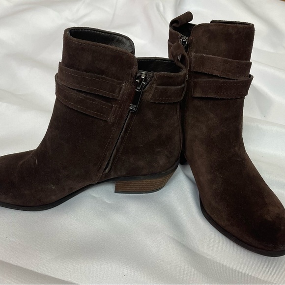 Sam Edelman Suede Polina Boot | 5.5M - Picture 3 of 11